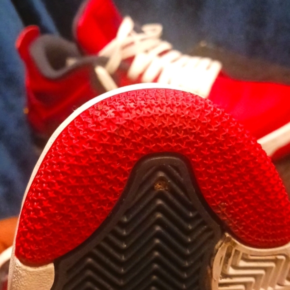 AIR JORDAN 4 RETRO SE FIBA - Picture 6 of 7